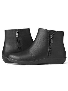 Suedi Size 10 Boots Ankle Short Black Synthetic Leather Side Zipper Closure